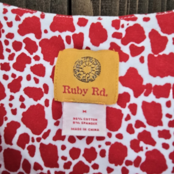 Ruby Rd. Red and White Patterned Blouse - Picture 2 of 2
